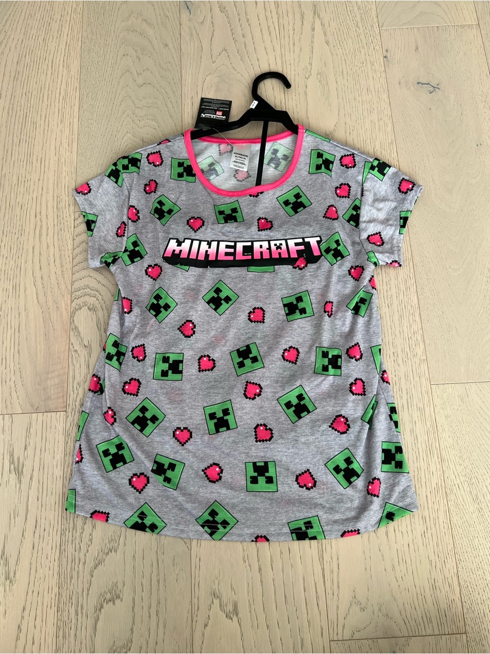 Minecraft Girls' Grey Short-Sleeve Pajama Top with Pink Trim